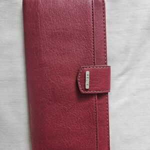COPY - Relic wallet